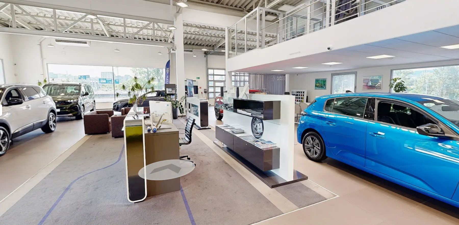 PEUGEOT